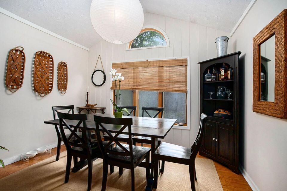 Dining room, Interior, Wood Texture Flooring