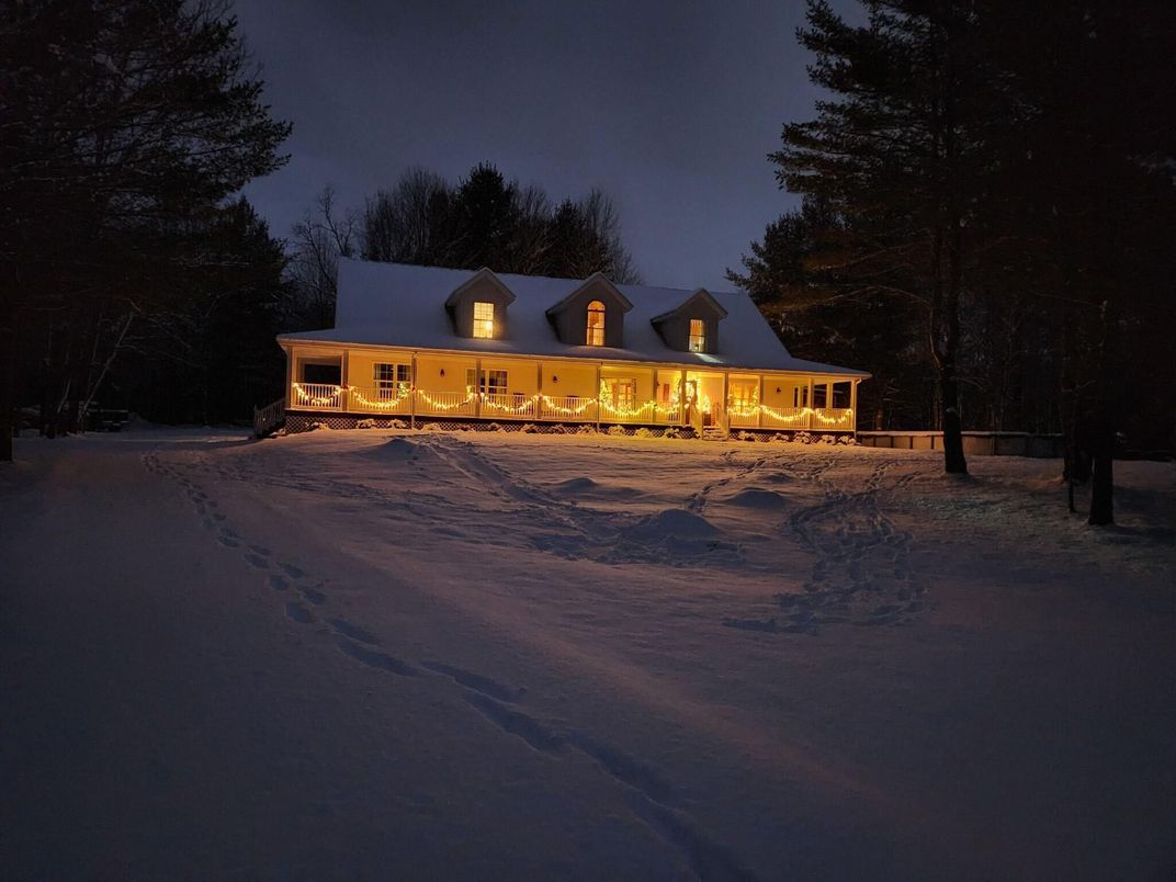 Backyard, Exterior, Facade, Log Home