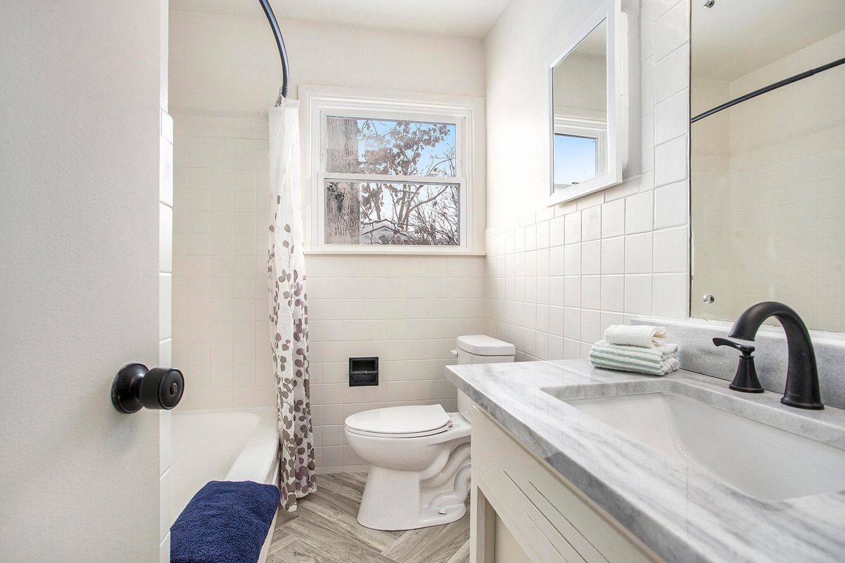 Bathroom, Interior, Wood Texture Flooring