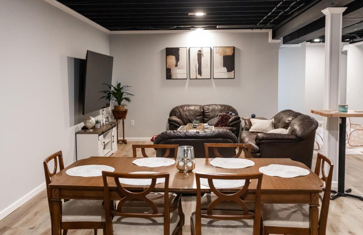 Dining room, Interior, Living room, Recessed Lighting, Wood Texture Flooring