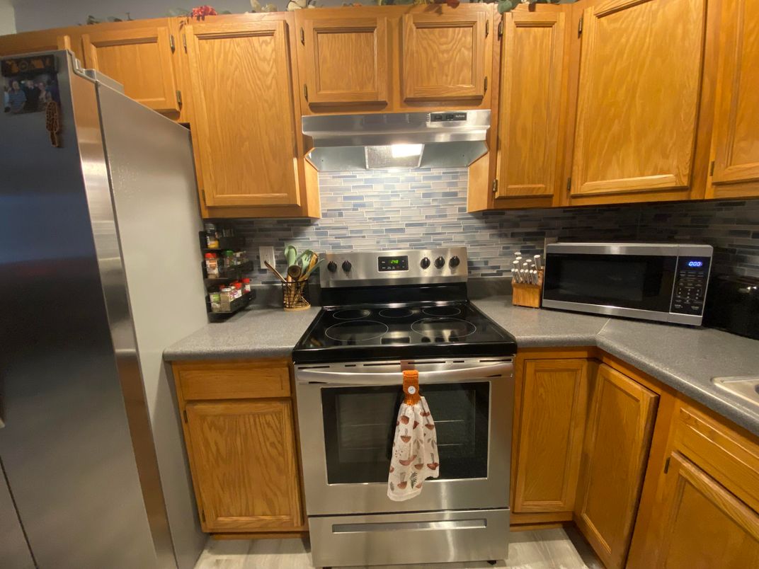 Interior, Kitchen, Stainless Steel Appliances, Wood Texture Flooring