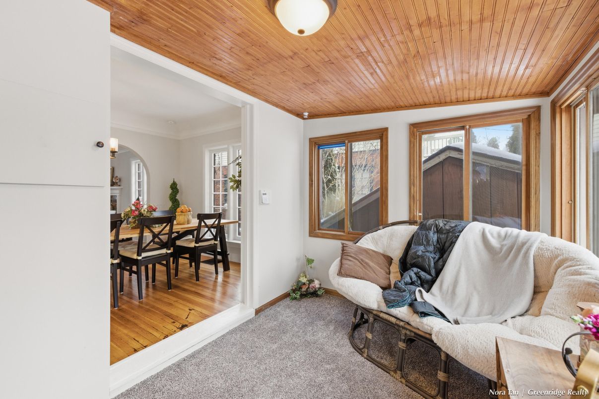 Dining room, Interior, Living room, Wooden Ceilings, Wood Texture Flooring