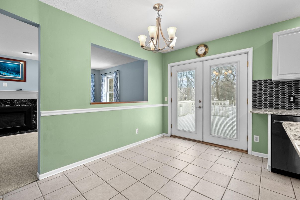 Chandelier, Fireplace, Interior