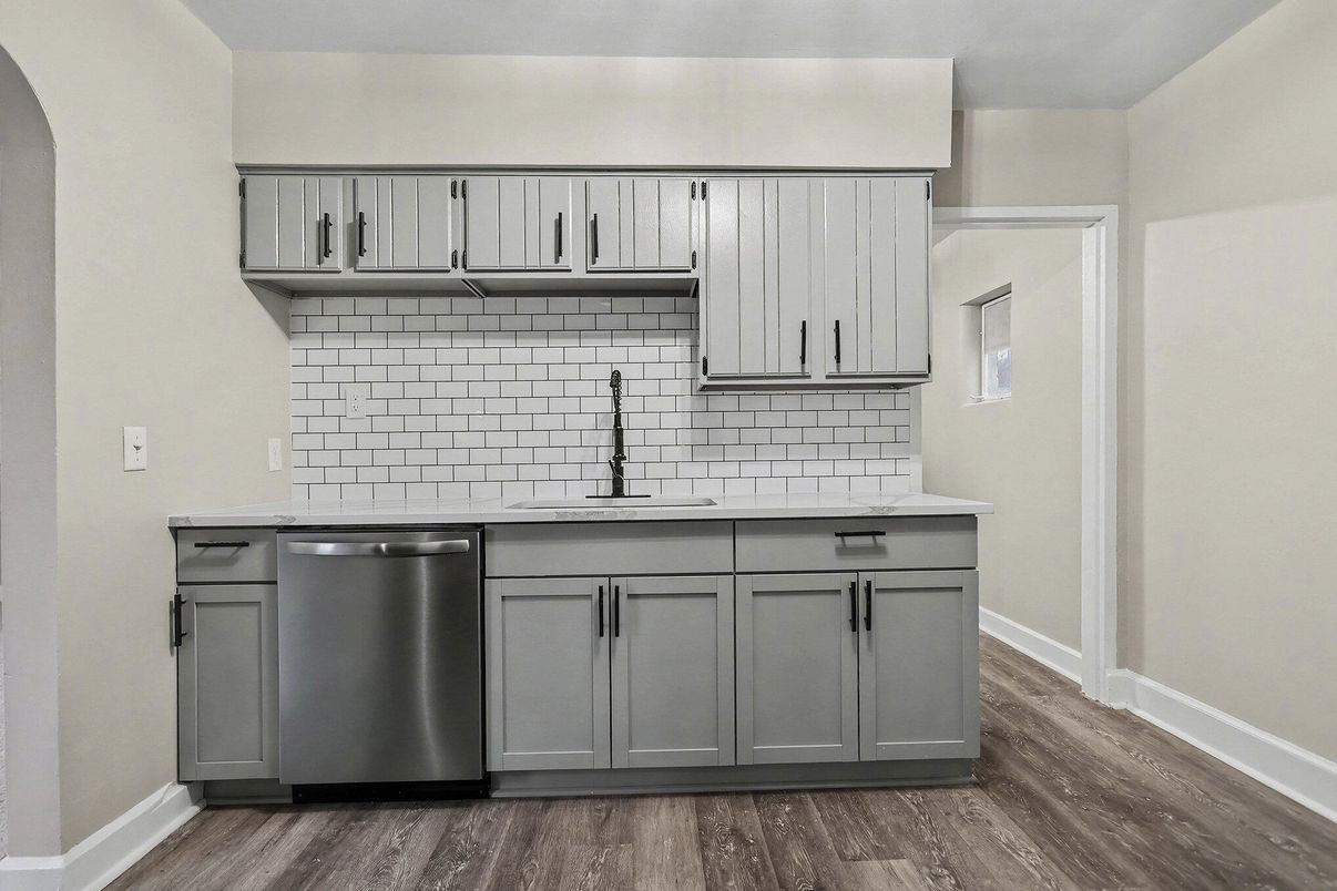 Interior, Kitchen, Stainless Steel Appliances, Wood Texture Flooring