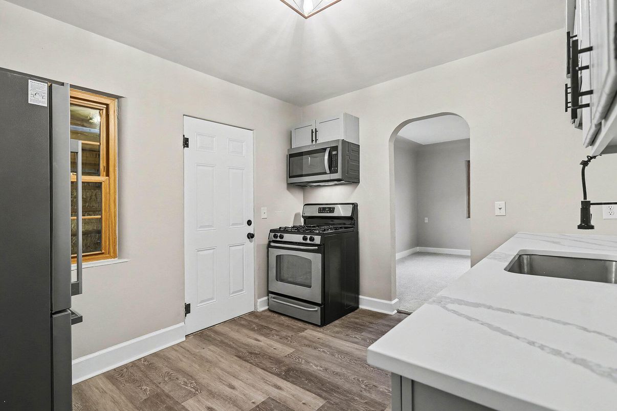 Interior, Kitchen, Stainless Steel Appliances, Wood Texture Flooring