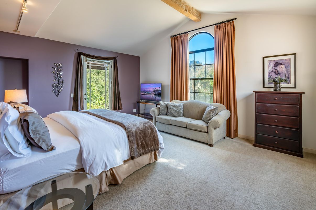 Bedroom, Interior, Wooden Beams