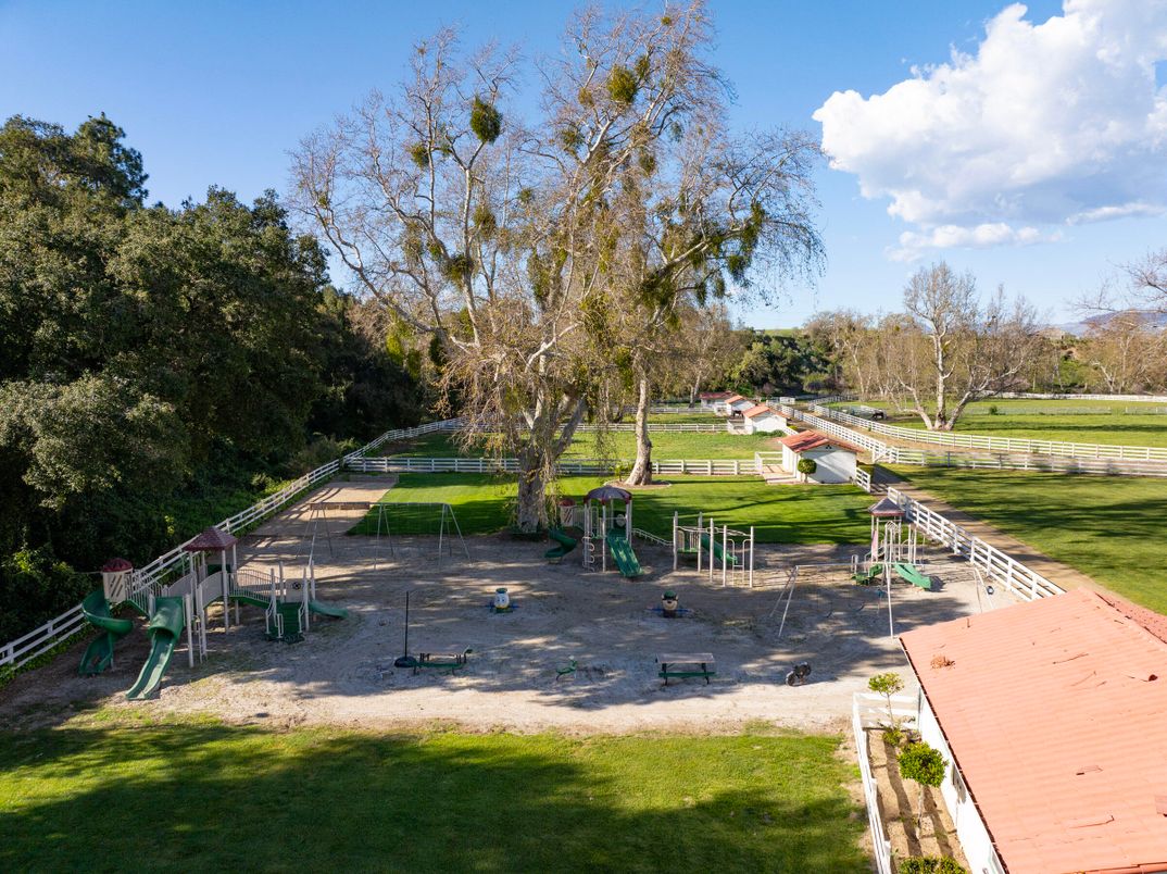 Backyard, Exterior, Playground