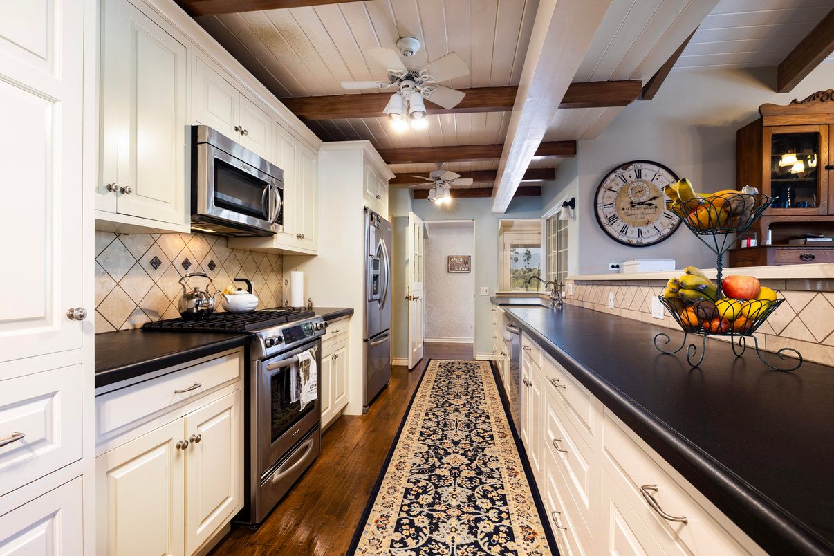 Interior, Kitchen, Stainless Steel Appliances, Wooden Beams, Wooden Ceilings, Wood Texture Flooring