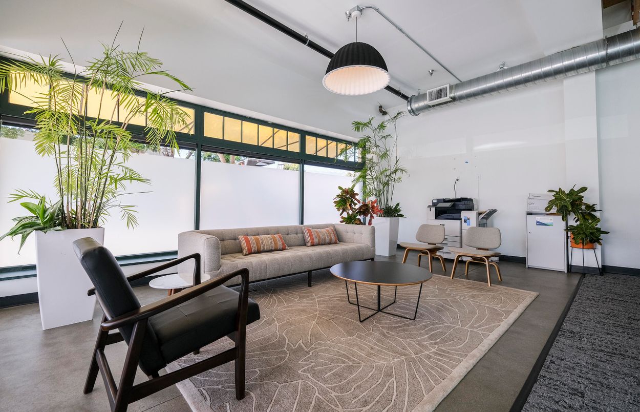 Interior, Living room, Pendant Lights