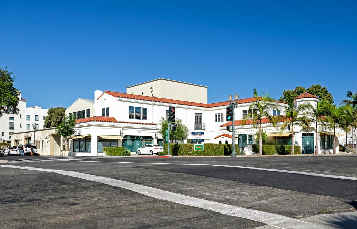 Attached, Exterior, Facade, Spanish Mediterranean