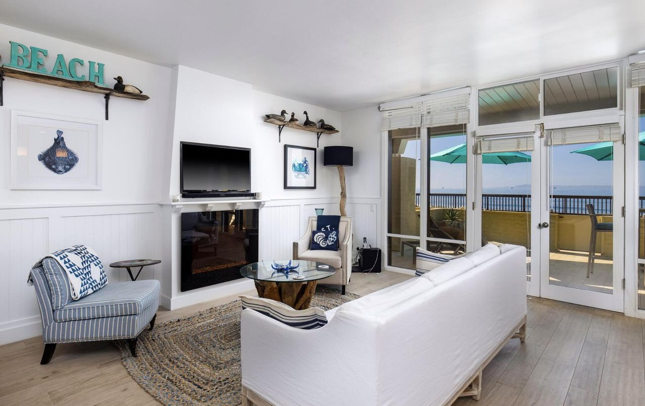 Fireplace, Interior, Living room, Water, Wood Texture Flooring