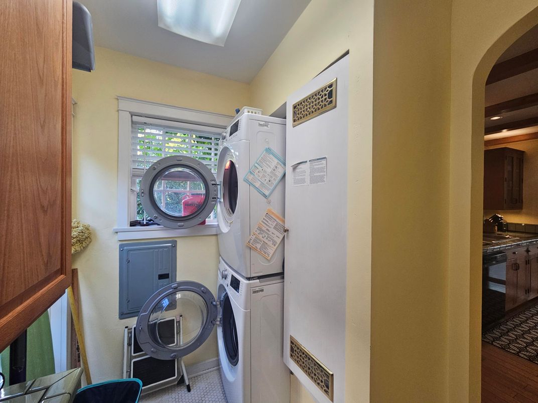Interior, Utility Closets, Washer