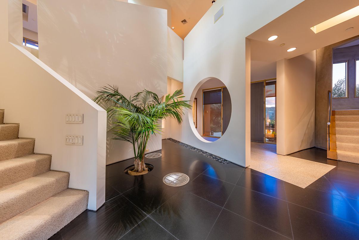 Interior, Recessed Lighting