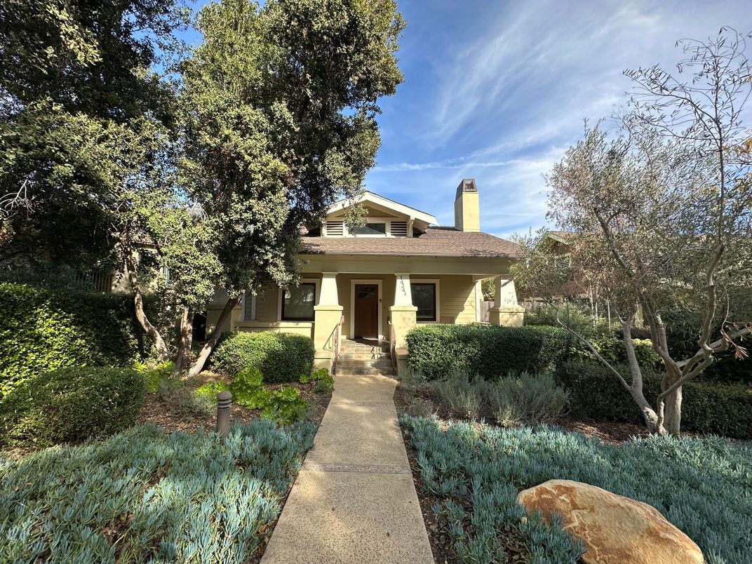 Backyard, Exterior, Facade, American Foursquare