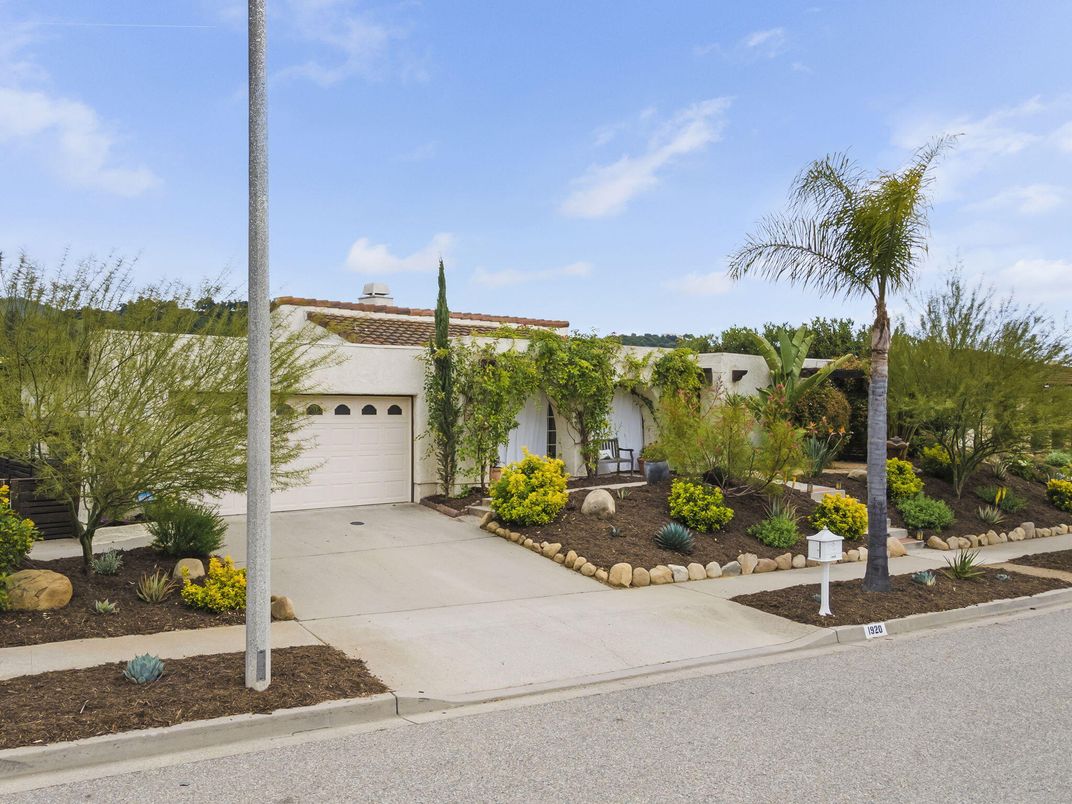 DE Listing image placeholder