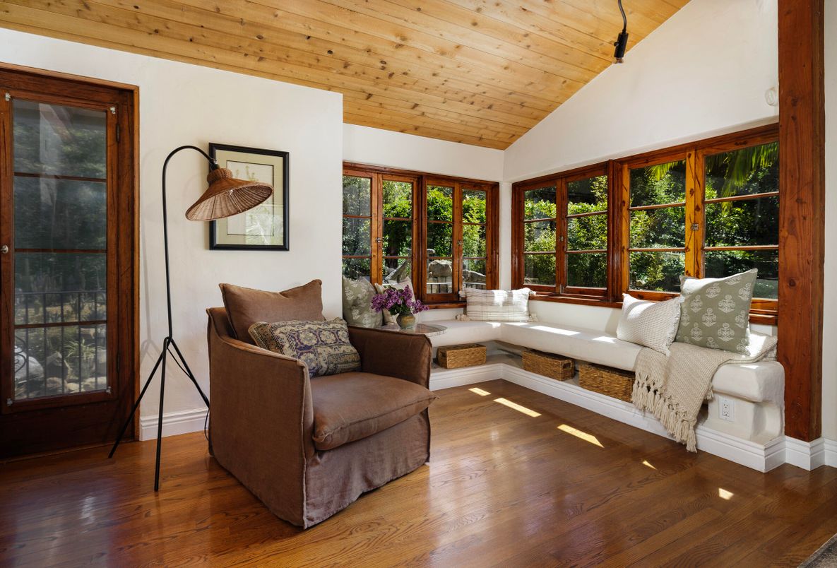 Interior, Sun Room, Wooden Ceilings, Wood Texture Flooring