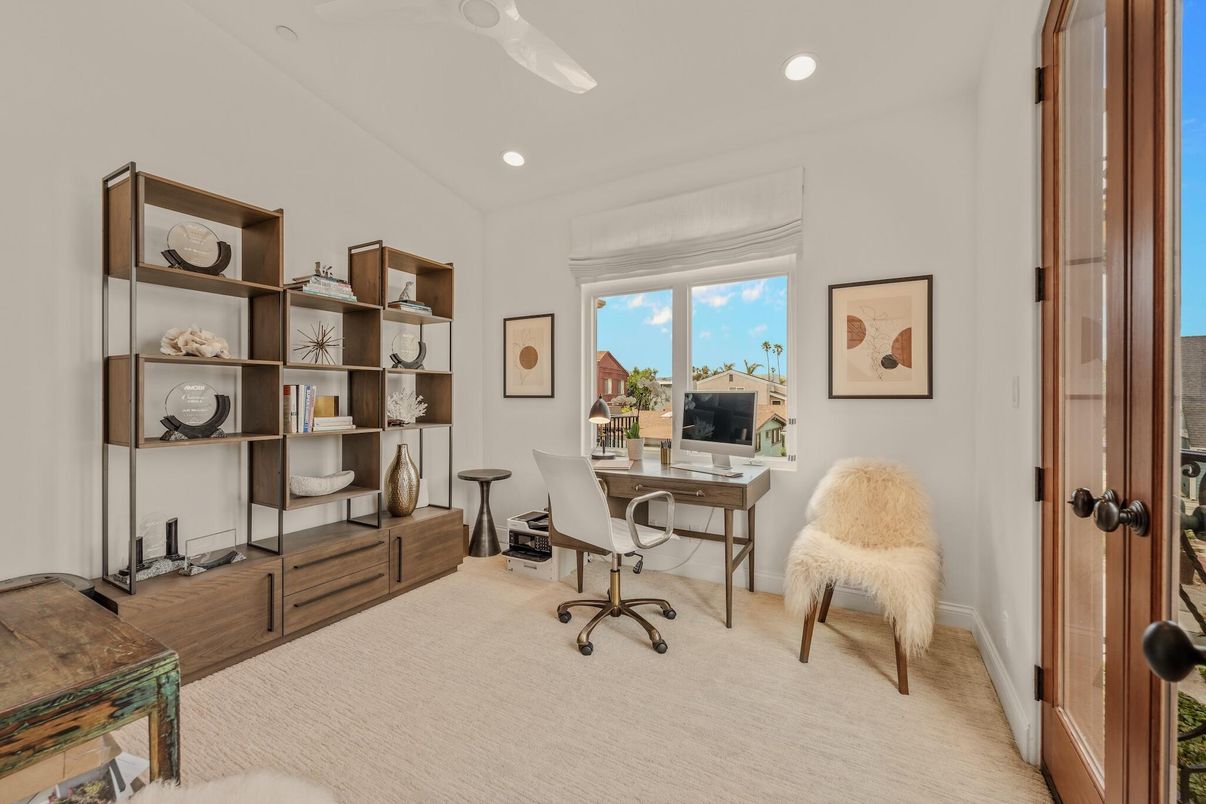 Home Office, Interior, Recessed Lighting