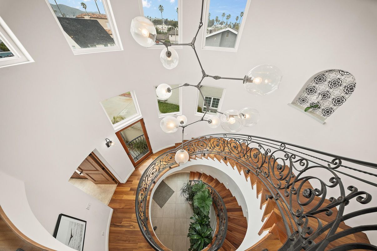 Interior, Pendant Lights