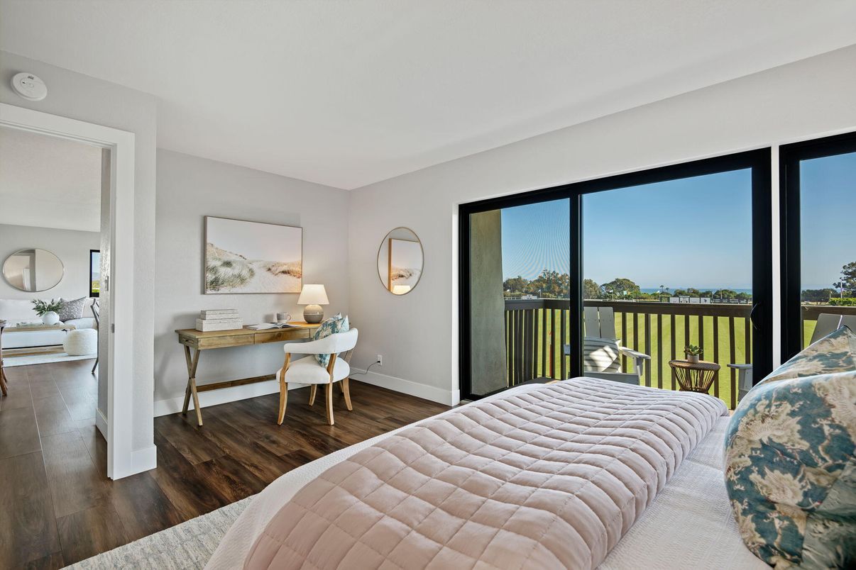 Bedroom, Interior, Water, Wood Texture Flooring