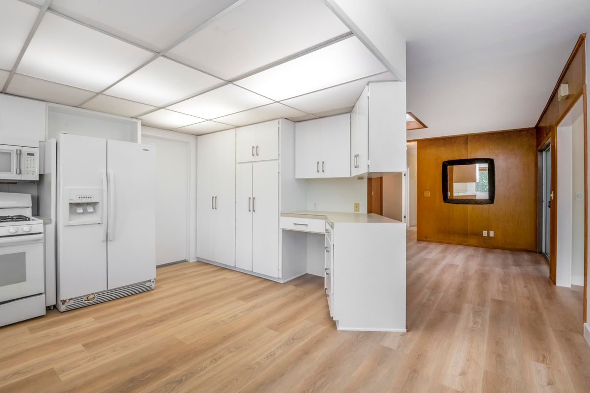 Interior, Kitchen, Wood Texture Flooring