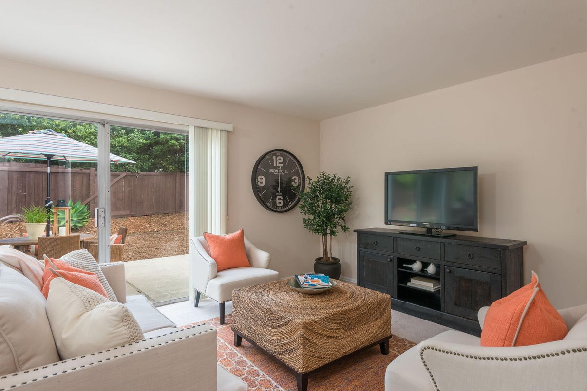 Interior, Living room