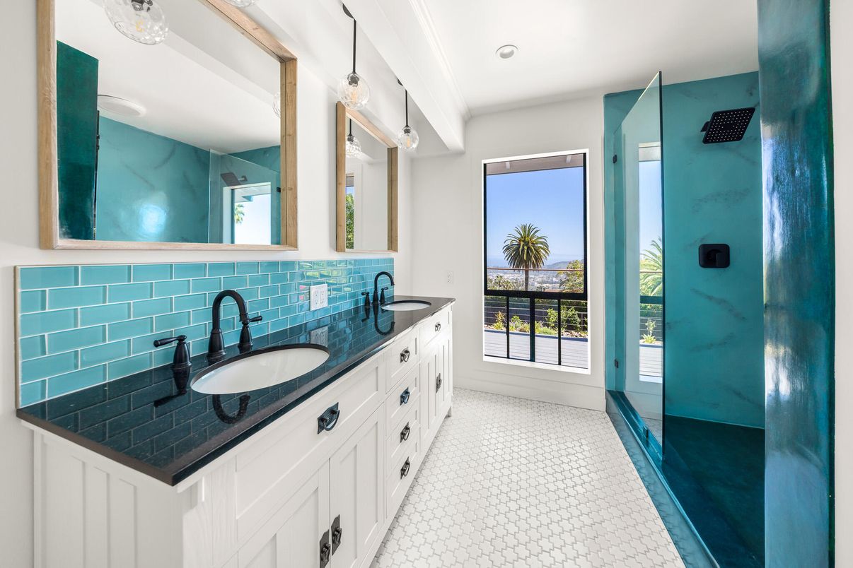 Bathroom, Dual Sink Vanities, Interior, Pendant Lights, Recessed Lighting
