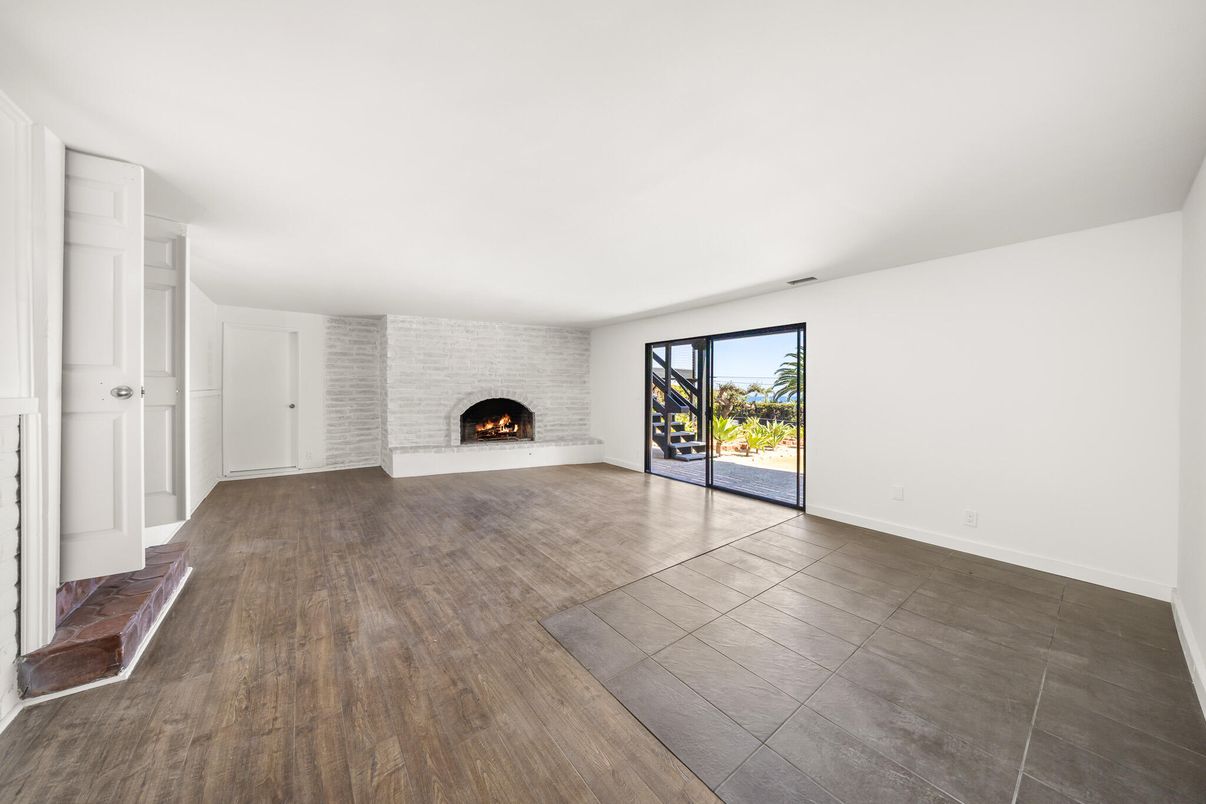 Empty room, Fireplace, Interior, Wood Texture Flooring