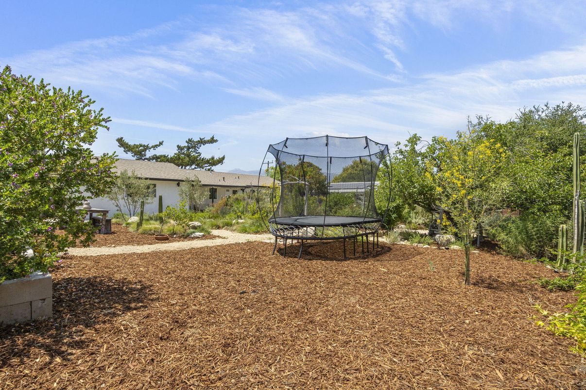 Backyard, Exterior, Playground
