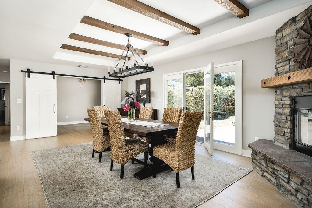 Dining room, Fireplace, Interior, Pendant Lights, Wooden Beams, Wood Texture Flooring