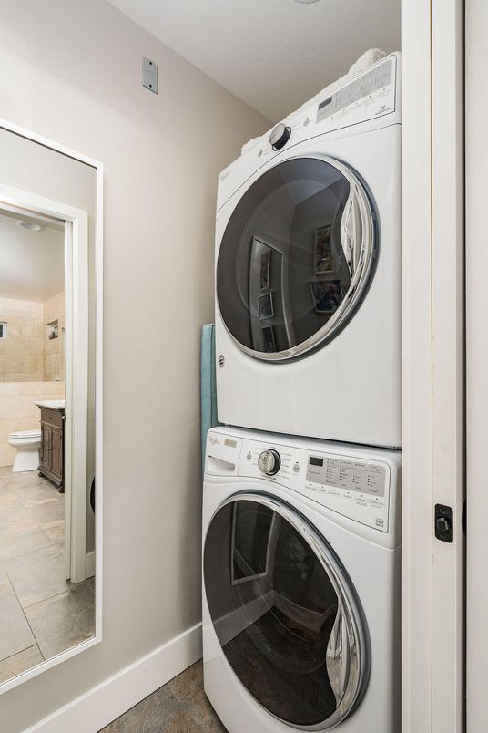 Interior, Utility Closets, Washer