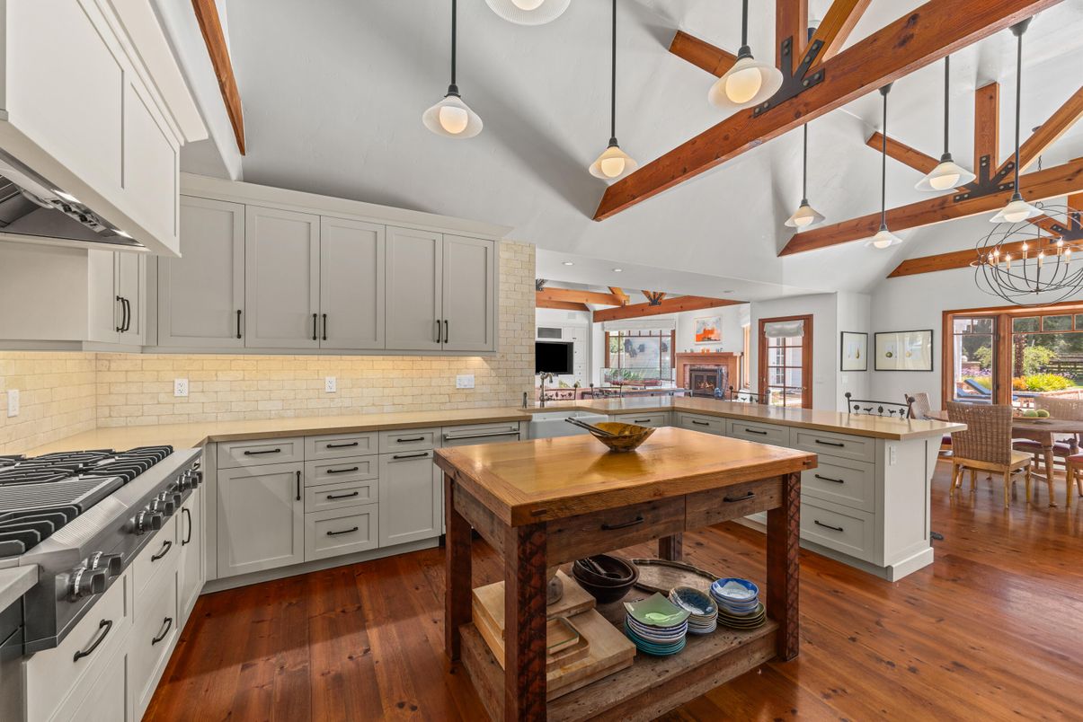 Dining room, Interior, Kitchen, Pendant Lights, Recessed Lighting, Stainless Steel Appliances, Wooden Beams, Wood Texture Flooring