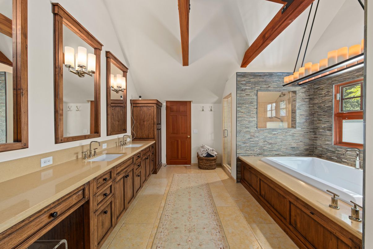Bathroom, Dual Sink Vanities, Interior, Wooden Beams