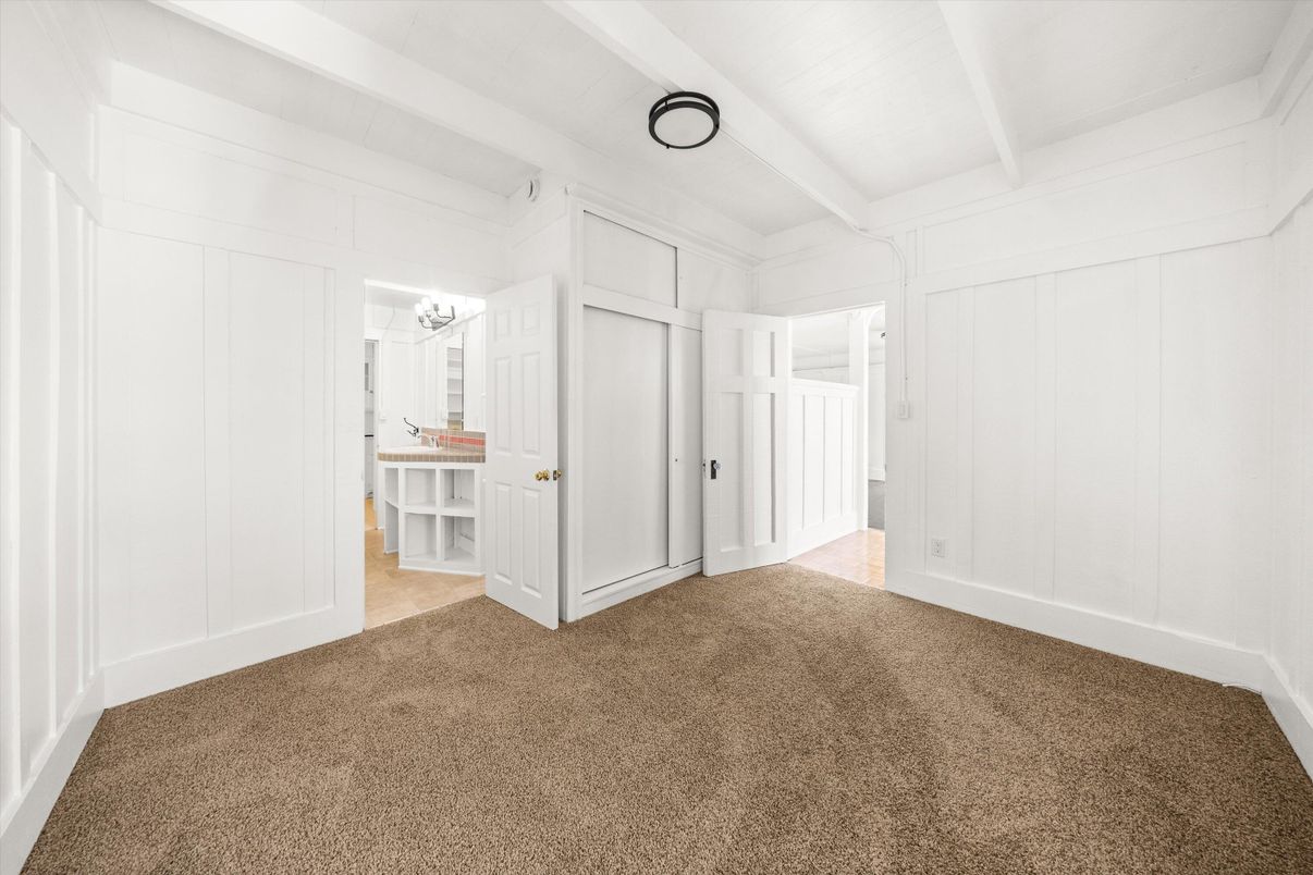 Bathroom, Empty room, Interior