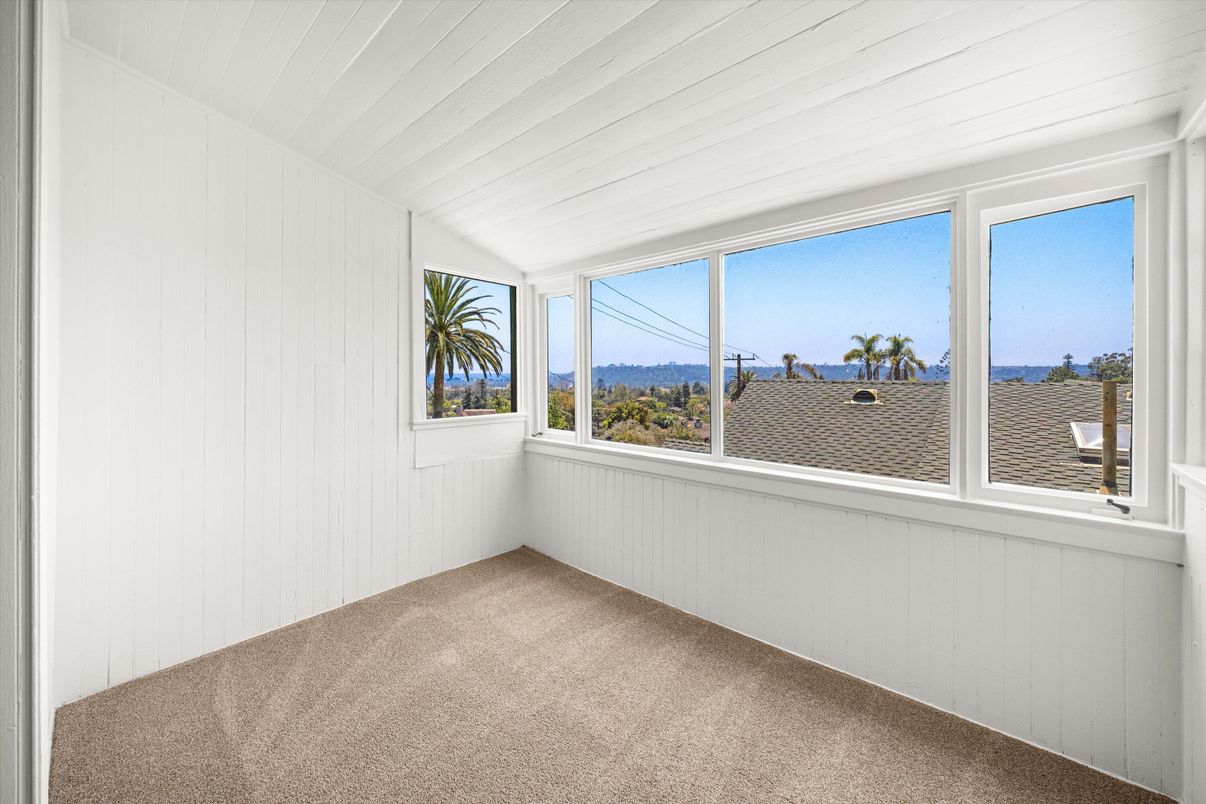 Empty room, Interior, Sun Room