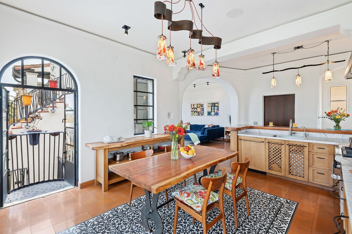 Dining room, Interior, Kitchen, Pendant Lights