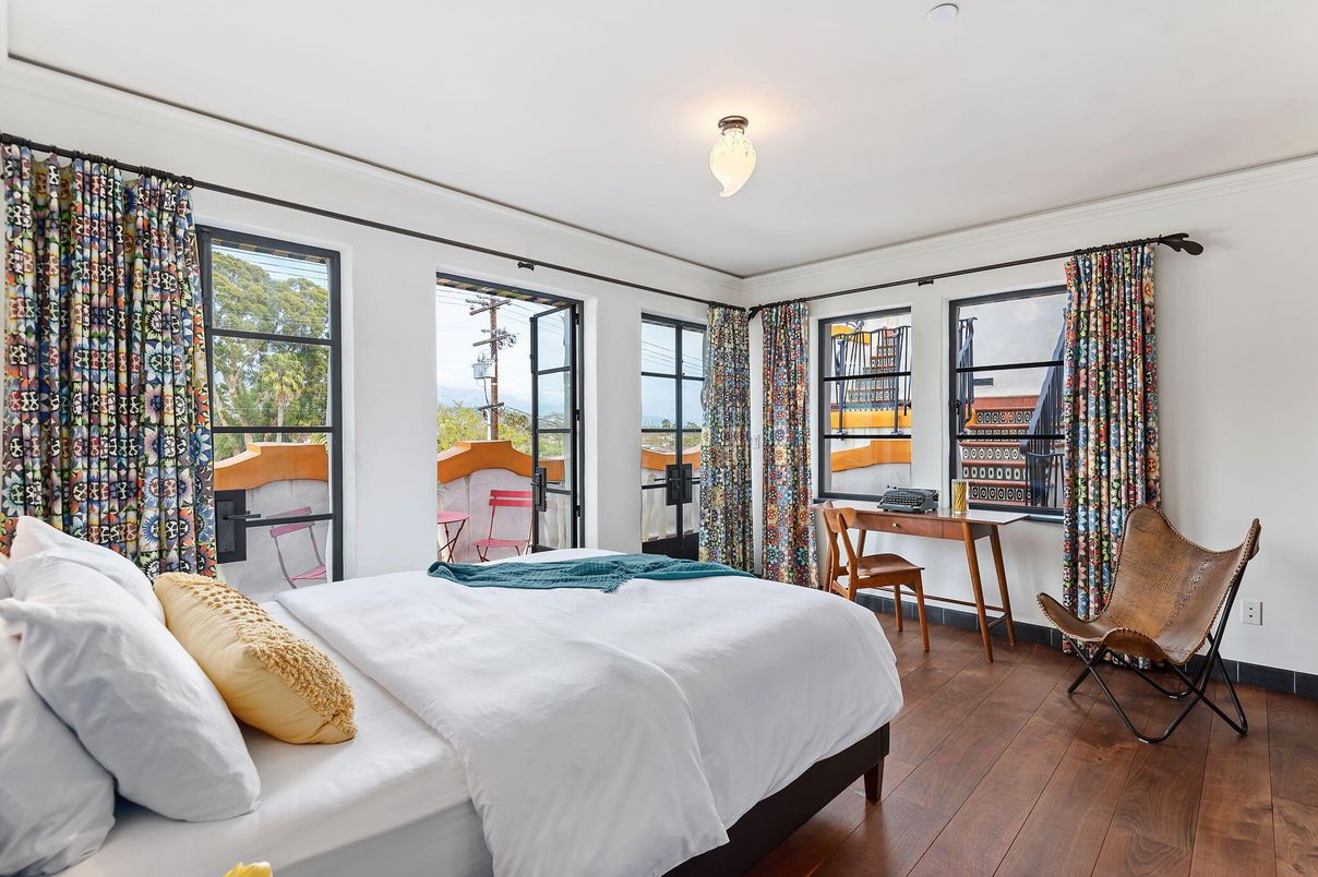 Bedroom, Home Office, Interior, Wood Texture Flooring