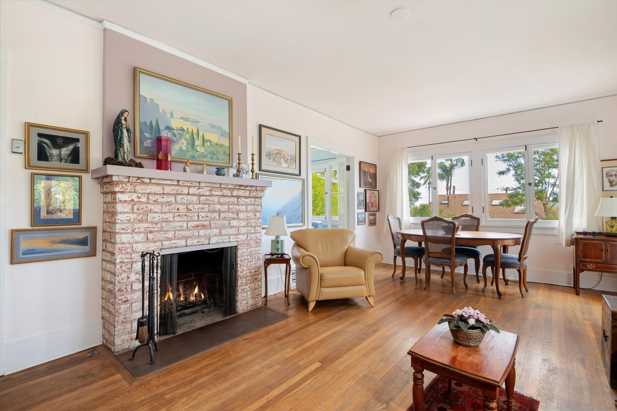 Dining room, Fireplace, Interior, Wood Texture Flooring