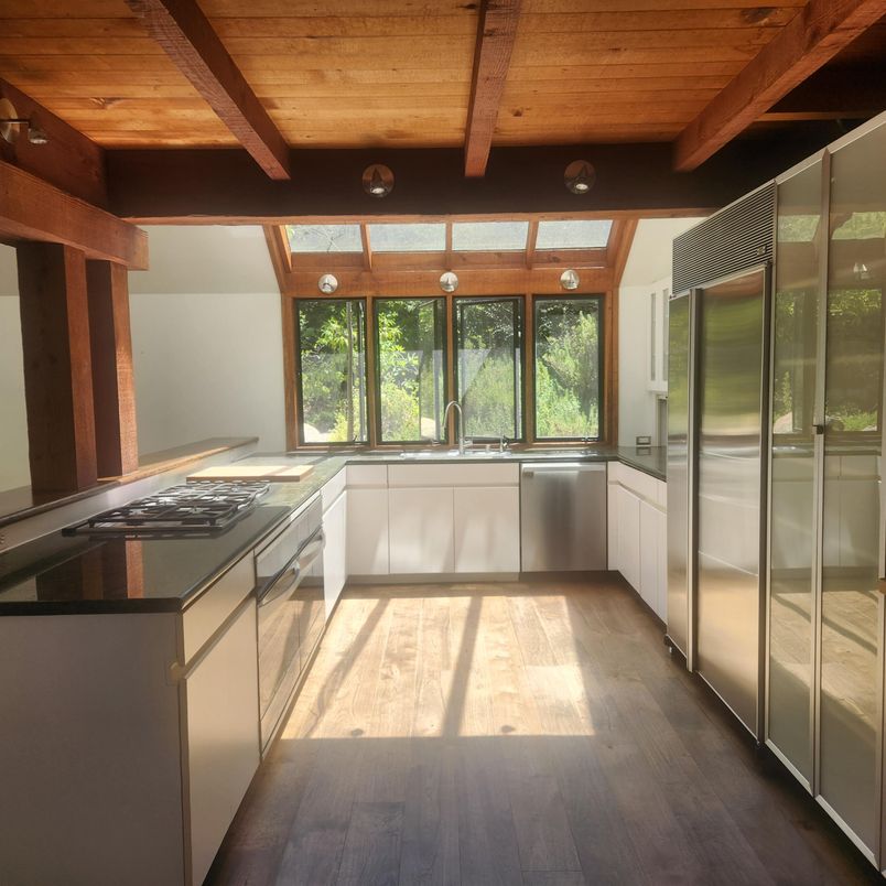 Interior, Kitchen, Stainless Steel Appliances, Wooden Beams, Wooden Ceilings, Wood Texture Flooring