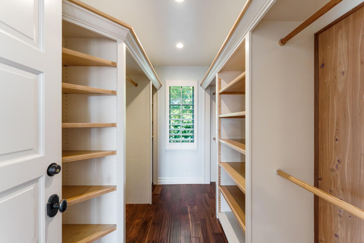Interior, Recessed Lighting, Walk-in Closets, Wood Texture Flooring