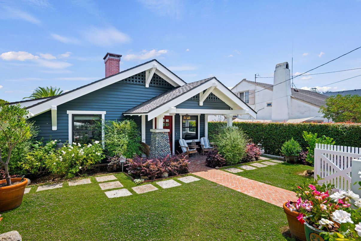 Backyard, Exterior, Facade, American Craftsman
