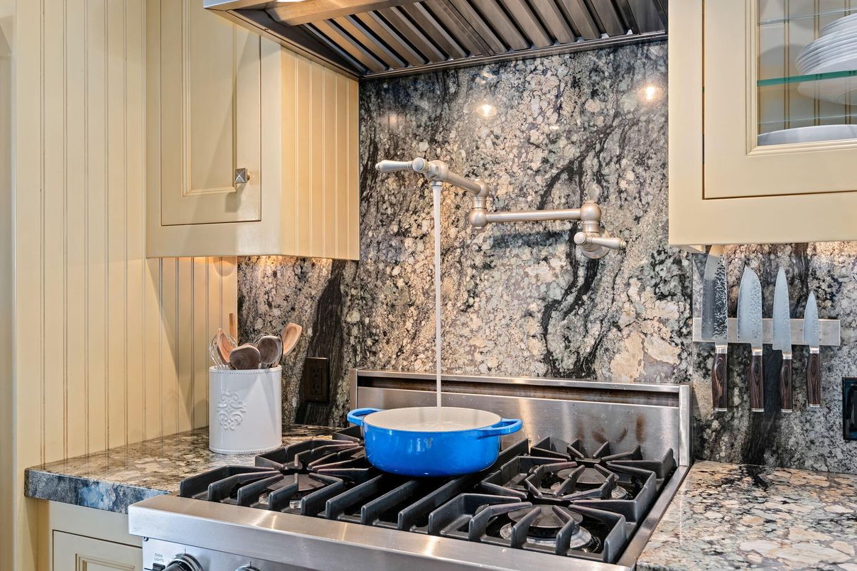 Interior, Kitchen