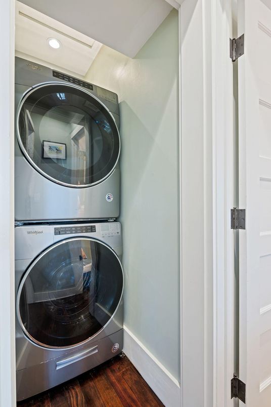 Interior, Recessed Lighting, Utility Closets, Washer, Wood Texture Flooring