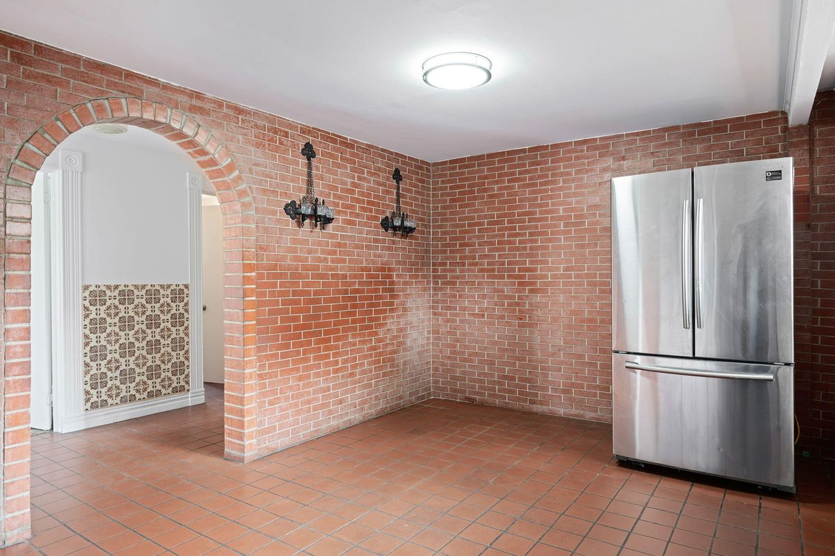 Interior, Stone Walls