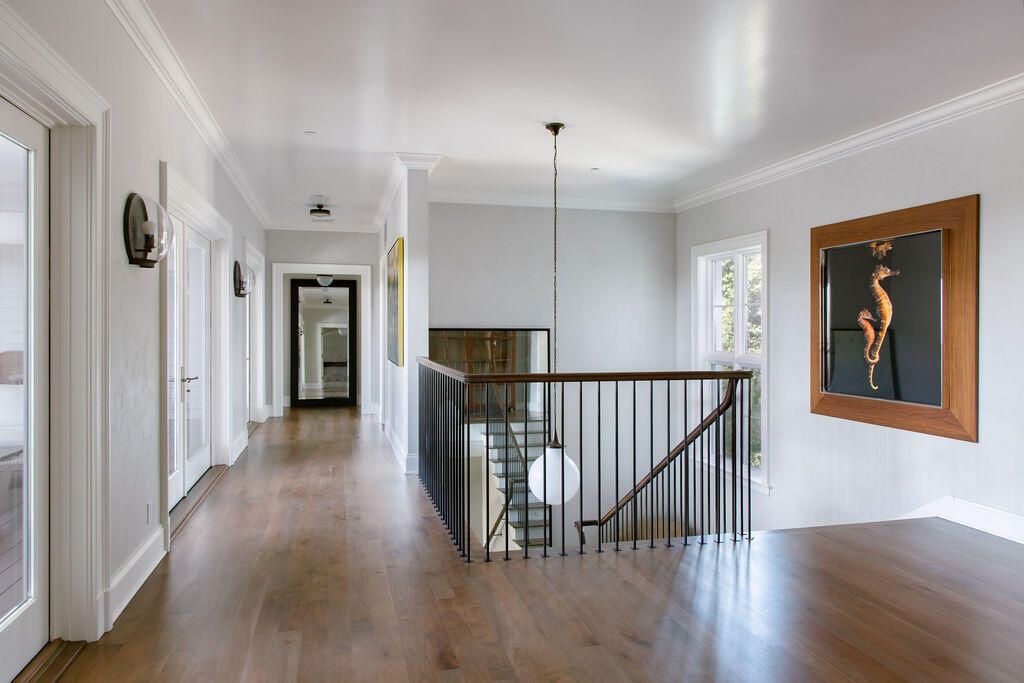 Interior, Pendant Lights, Wood Texture Flooring