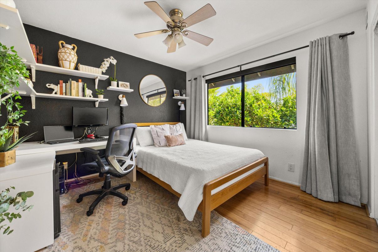 Bedroom, Home Office, Interior, Wood Texture Flooring