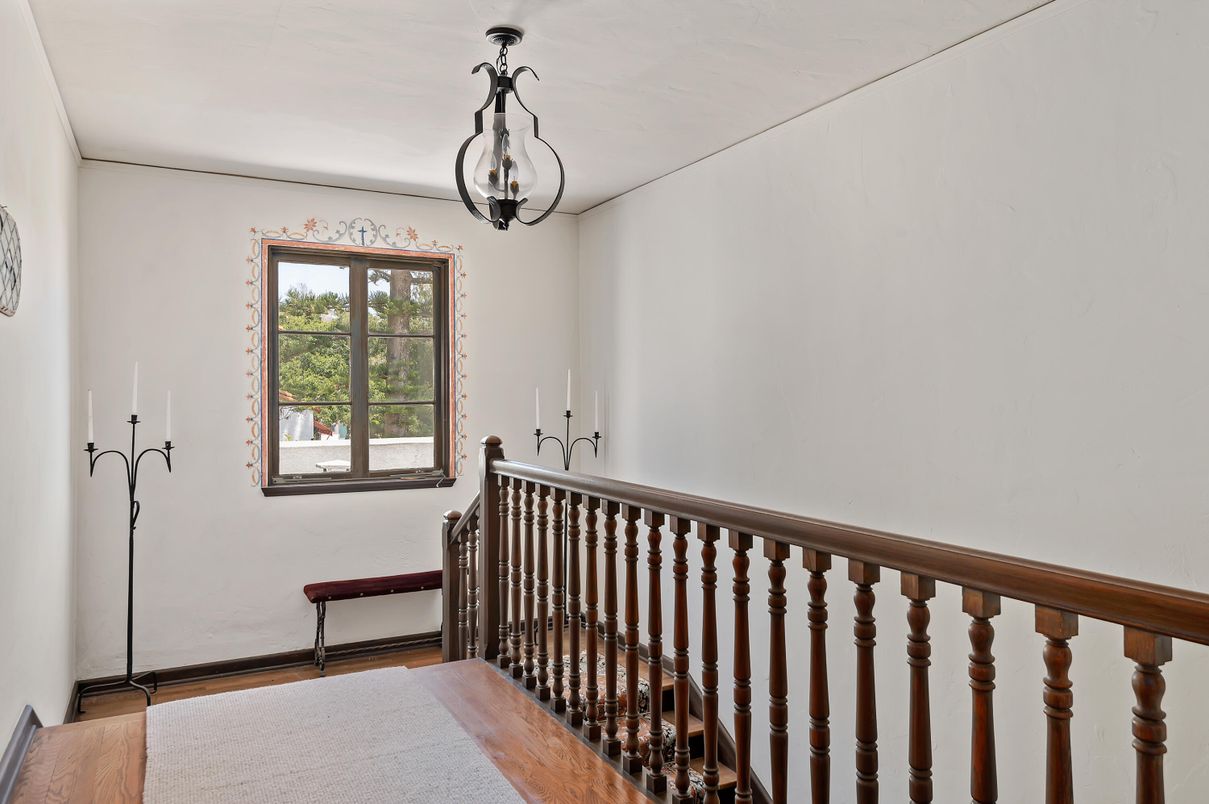 Interior, Pendant Lights
