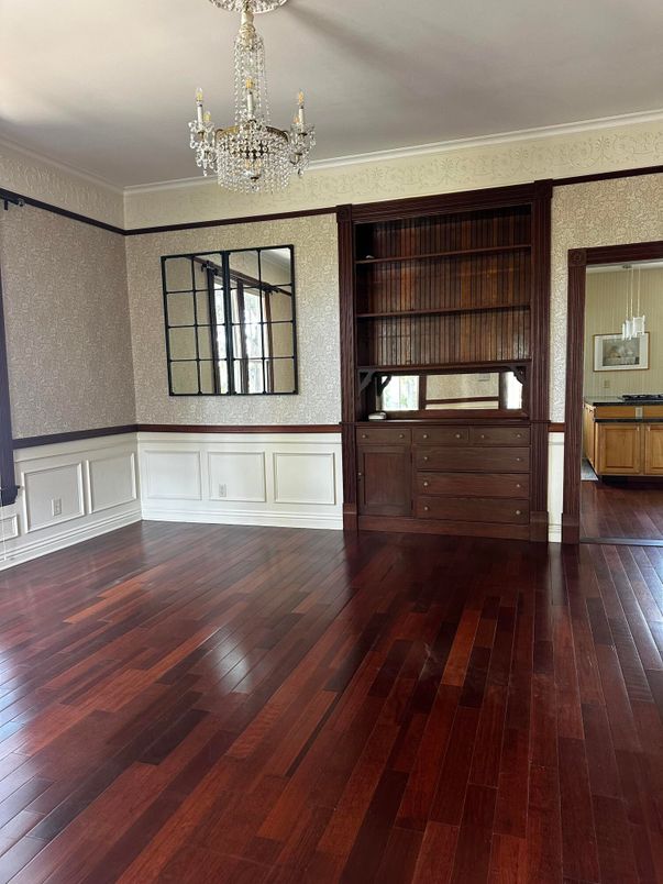 Chandelier, Empty room, Interior, Wood Texture Flooring