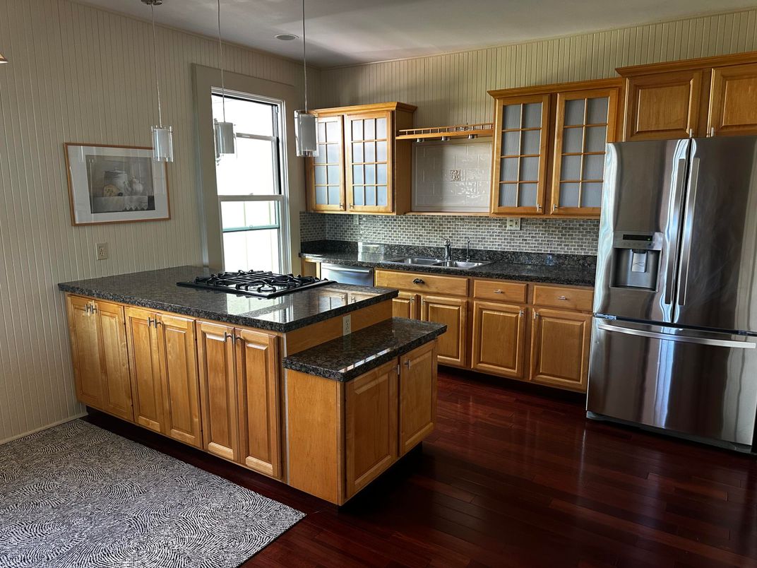 Interior, Kitchen, Pendant Lights, Wood Texture Flooring