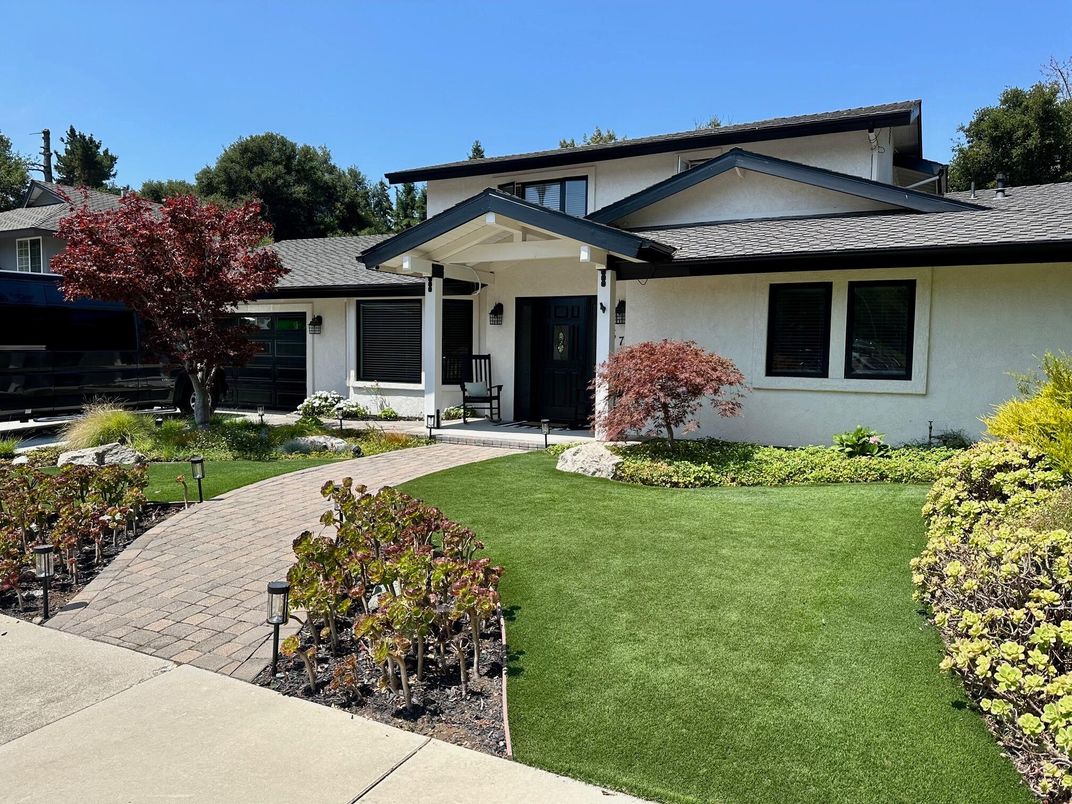 Backyard, Exterior, Facade, Ranch
