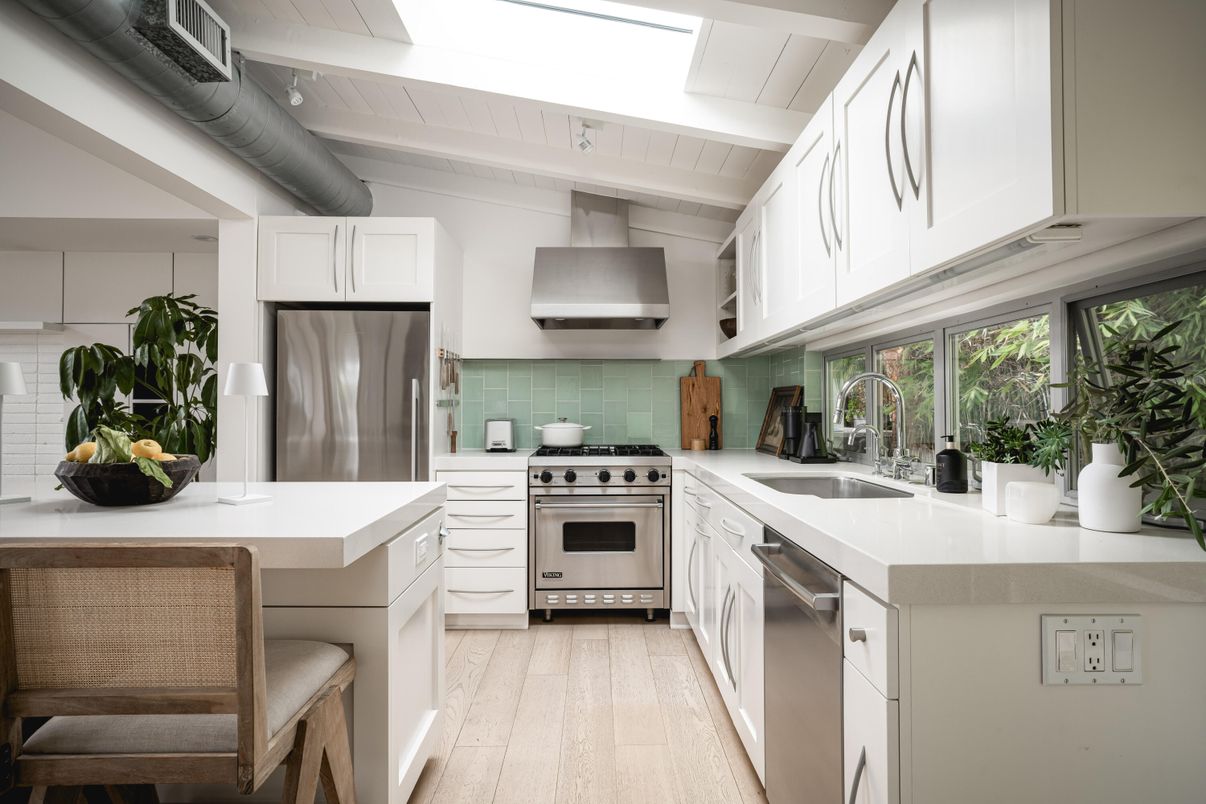 Interior, Kitchen, Stainless Steel Appliances, Wood Texture Flooring